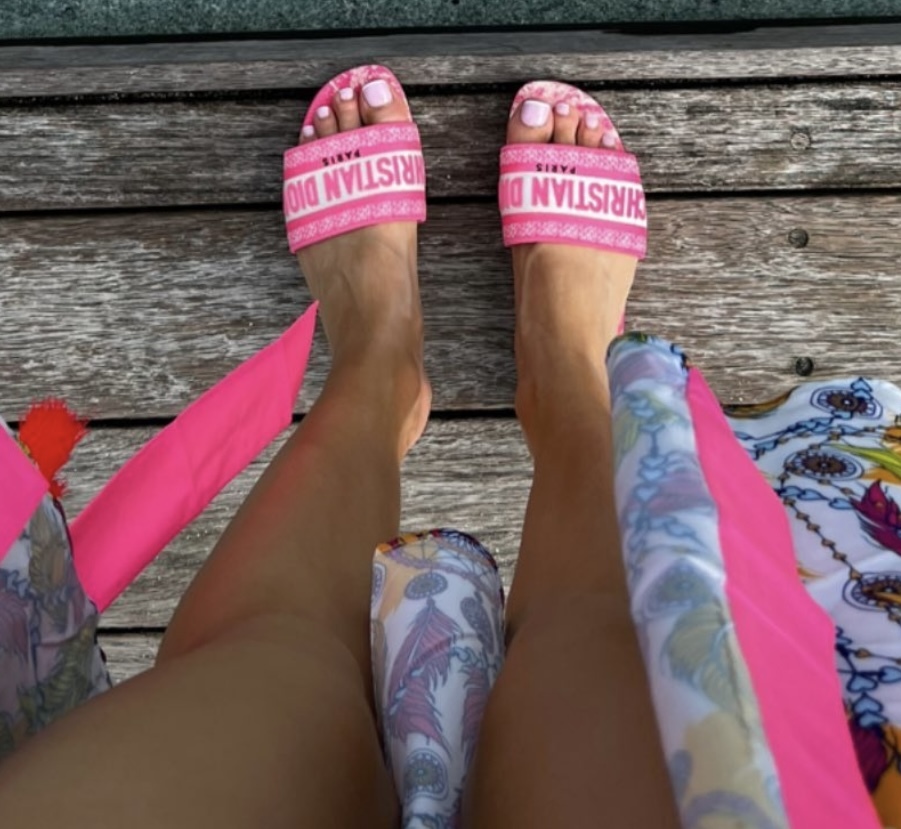 Karolina Pisarek Feet